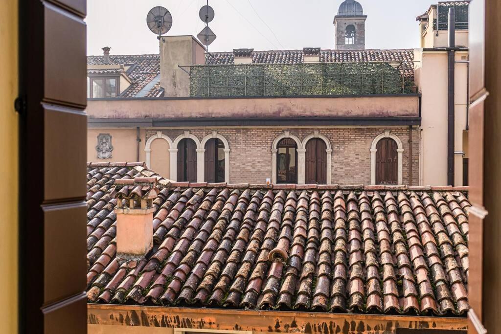 Enjoy Home - Studio Vicino Al Teatro Verdi Padua Exterior foto